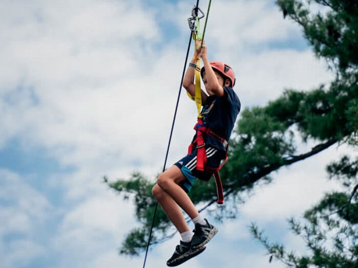 Parque Aventura Amazonia Pelayos, a un paso de San Martín de Valdeiglesias - Hacienda La Coracera